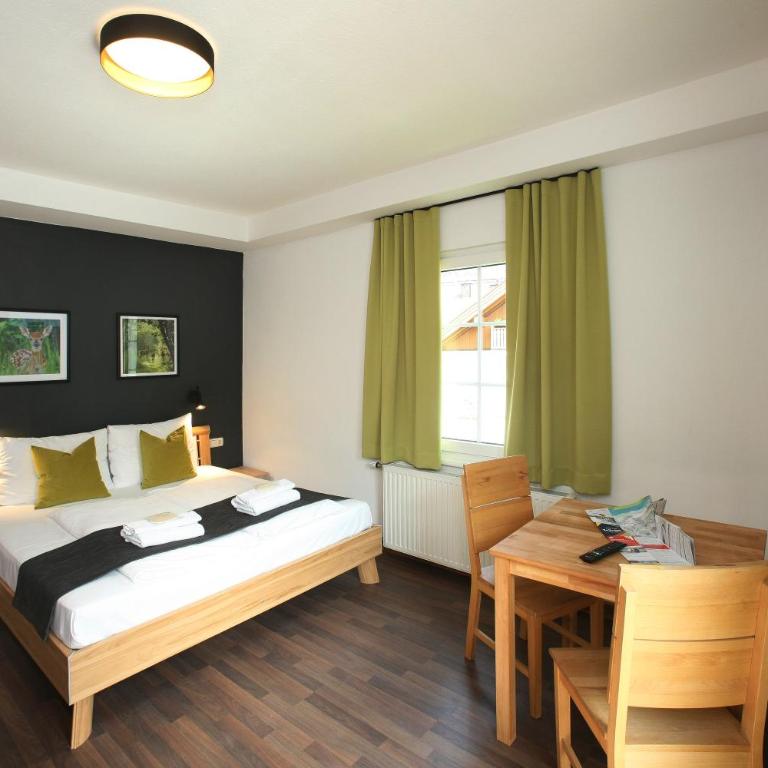 Seehotel Sissi am Zeller See - Standard Doppelzimmer - 2