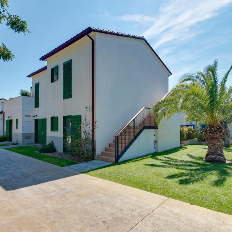Cambrils Park Resort - Apartment mit Terrasse - 1