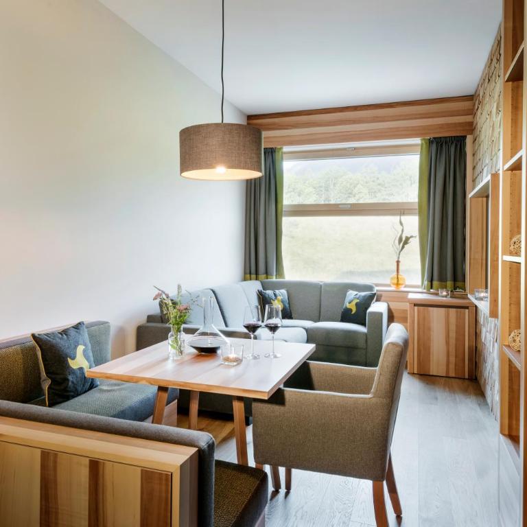 Klosterhof – Alpine Hideaway & Spa - Suite mit Bergblick - 1