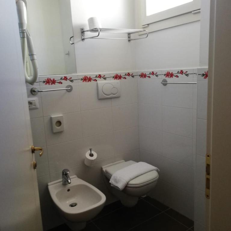 Hotel Alabama - Triple Room - 5