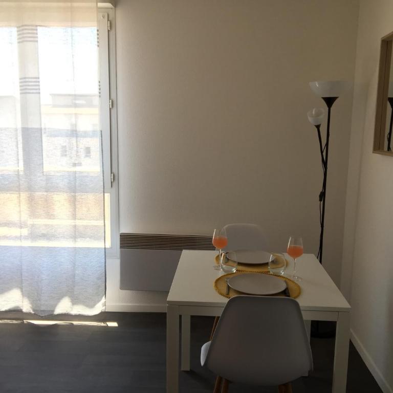 Studio Remparts Porte St Roch - Studio - 13
