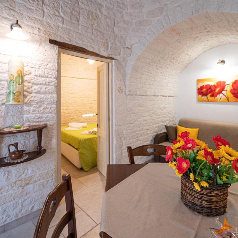 Trullo dal Cavaliere - Two-Bedroom House - 11