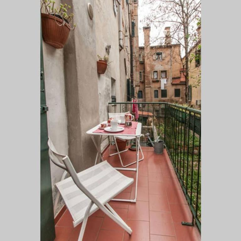 Ca' Cordoni - Charming Place in the heart of Venice - Two-Bedroom Apartment - 15