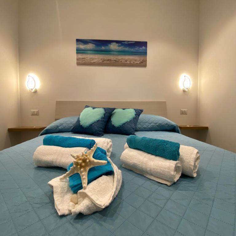 Le Calette 105 - Camera Matrimoniale con Bagno Privato - 2