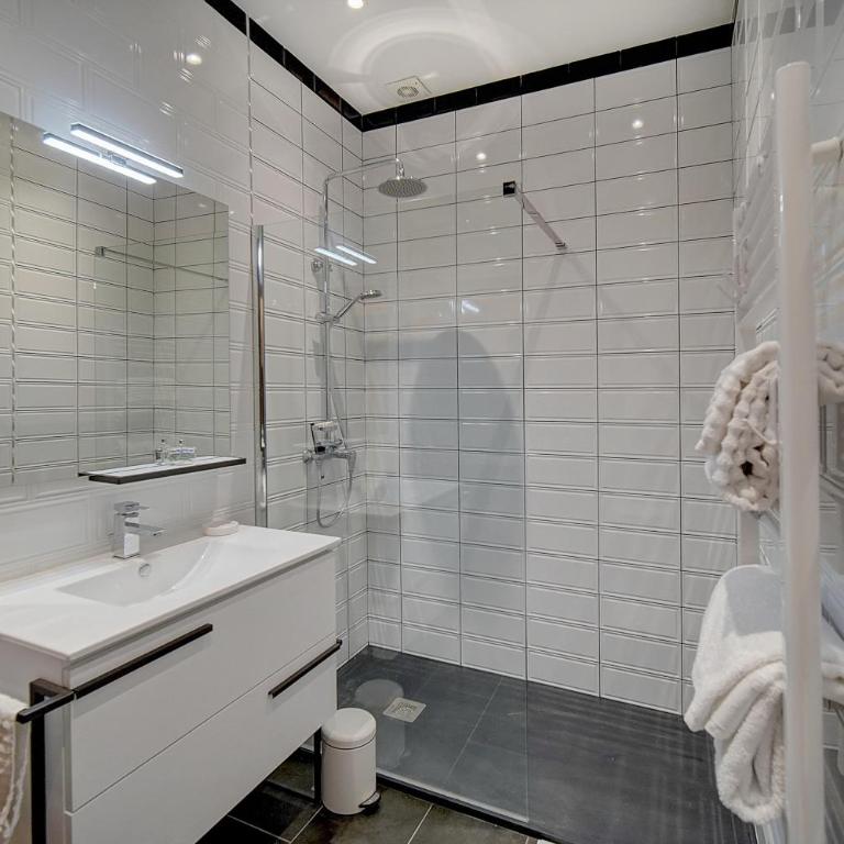 Charmant 3 pièces rue d'Antibes - Apartamento de 2 dormitorios - 4
