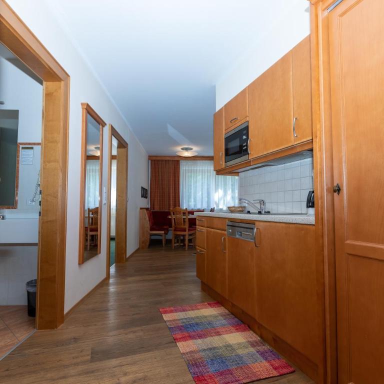 Hotel Garni Elisabeth - Apartment mit Balkon - 15