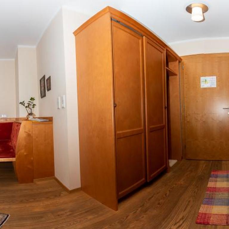Hotel Garni Elisabeth - Apartment mit Balkon - 9