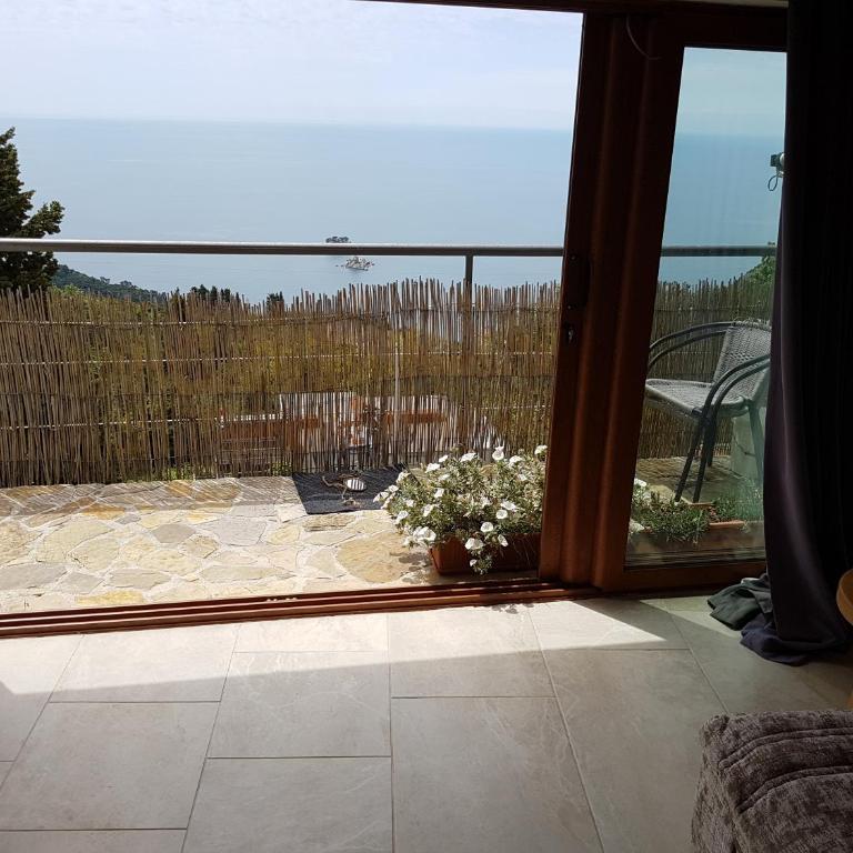Adriatrek Bed & Breakfast - Quadruple Room with Terrace - 3