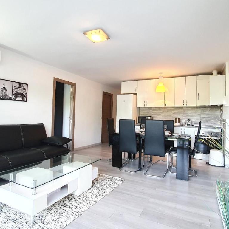 ADAM's FLAT CORAZON DE SALOU - Apartamento Ático - 23