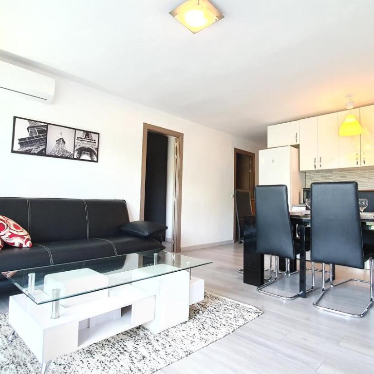 ADAM's FLAT CORAZON DE SALOU - Apartamento Ático - 4