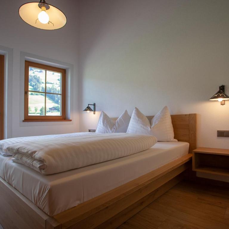 Peil HighEnd-Basic apartments - Apartment No.5 Four-room apartment on the second floor - 6