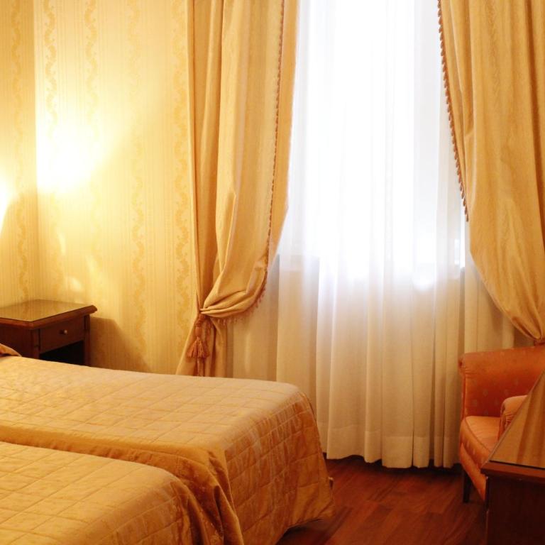Hotel Torino - Camera Tripla - 6