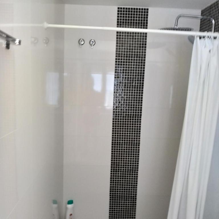 Altozano Room I, Estudió, centro de Málaga, GayFriendly, Wi-Fi gratis - Habitación Doble con baño privado - 14