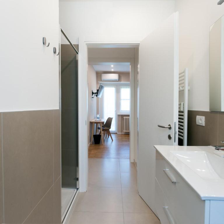 Maison Altinia, locazione in centro storico a due passi dalla stazione - Habitación Doble - 7