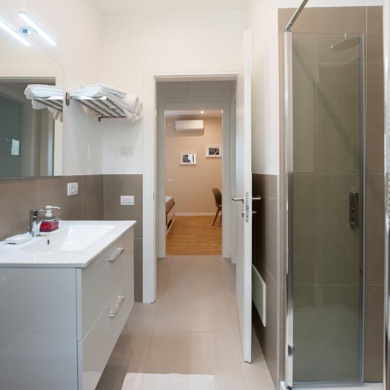 Maison Altinia, locazione in centro storico a due passi dalla stazione - Habitación Doble con baño privado externo - 6