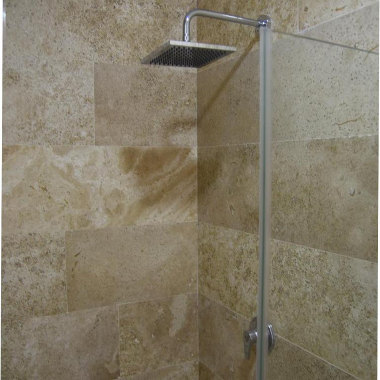 Suites calle 38 - Estudio Deluxe con cama grande - 9