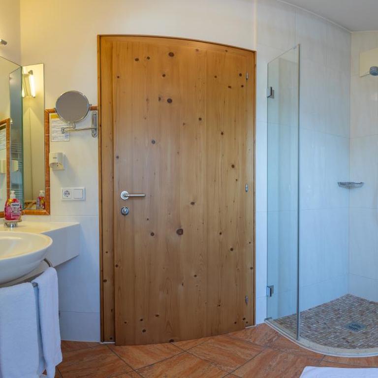 Hotel Garni Elisabeth - Junior Suite mit Balkon - 7