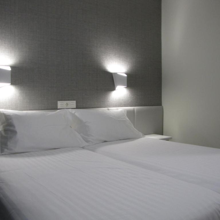 Hotel Ton - Habitación Triple Estándar - 1