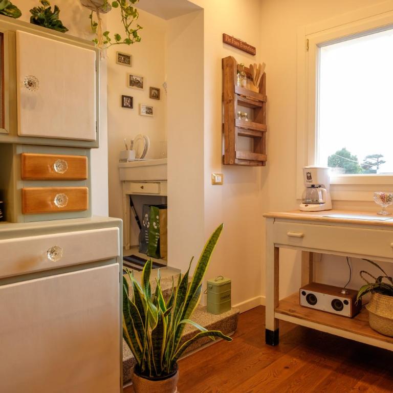 La Casa Imperfetta - Two-Bedroom Apartment - 17