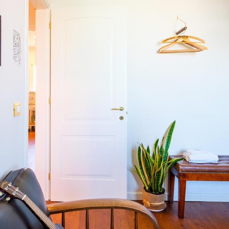 La Casa Imperfetta - Two-Bedroom Apartment - 13