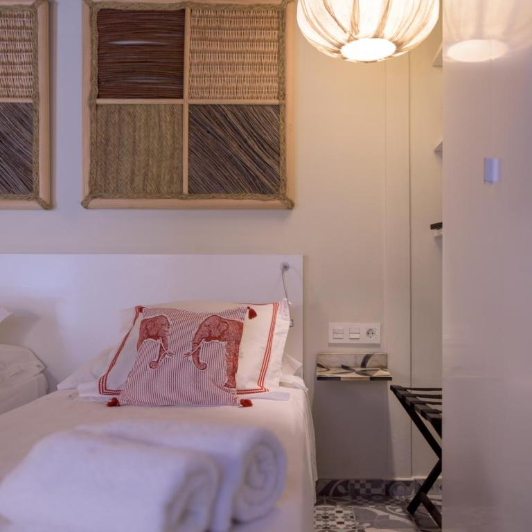 Alojamiento con Encanto la Luna en el Alba - Habitación Doble Estándar 2 camas individuales - 8
