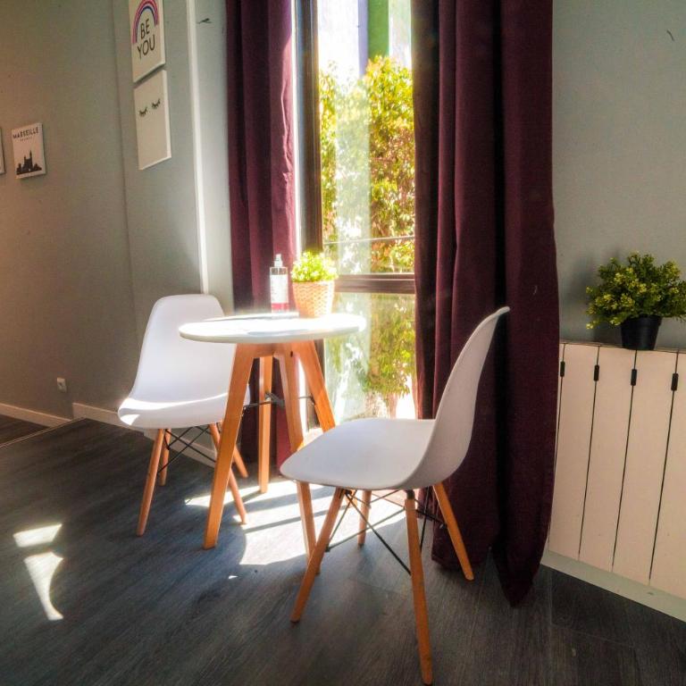 Apartments Madrid Plaza Mayor-Tintoreros - Studio Apartment with Balcony - 16