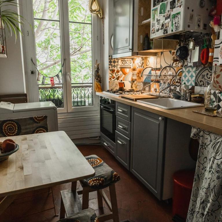 Bright atypical duplex in Menilmontant - Appartement - 8