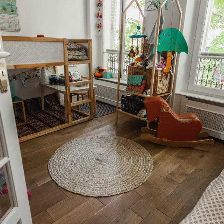 Bright atypical duplex in Menilmontant - Appartement - 12