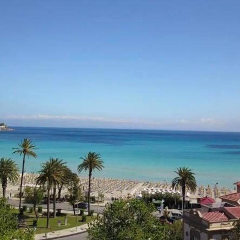mondello sea view beach apartment - Appartamento con 2 Camere da Letto - 1
