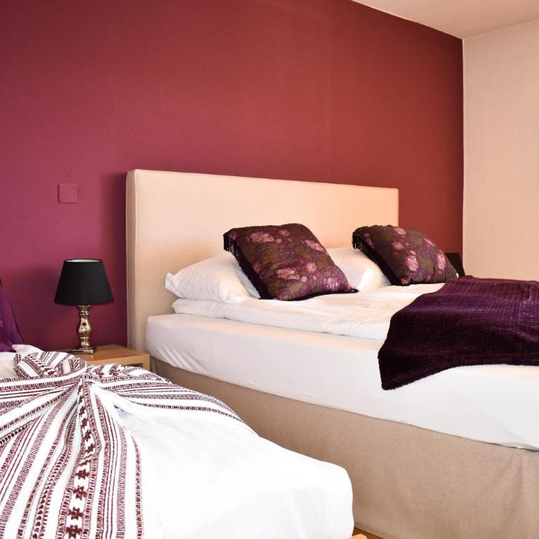 Hostellerie d'Orzival - Doppelzimmer mit Zustellbett - 1