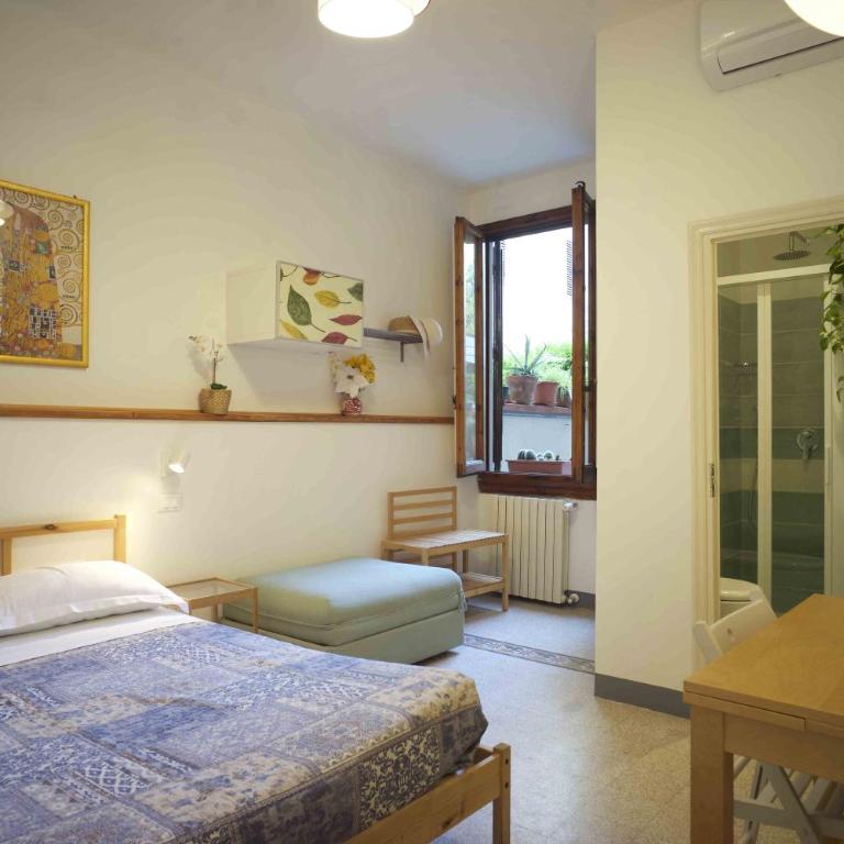 B&B l'Olivo - Camera Matrimoniale con Letto Supplementare - 6