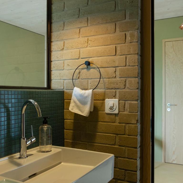 BnB Belle5 - Doppelzimmer mit Seeblick - 13