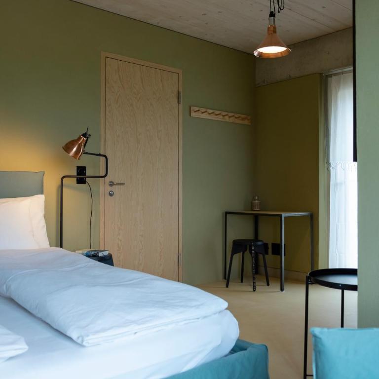 BnB Belle5 - Doppelzimmer mit Seeblick - 9