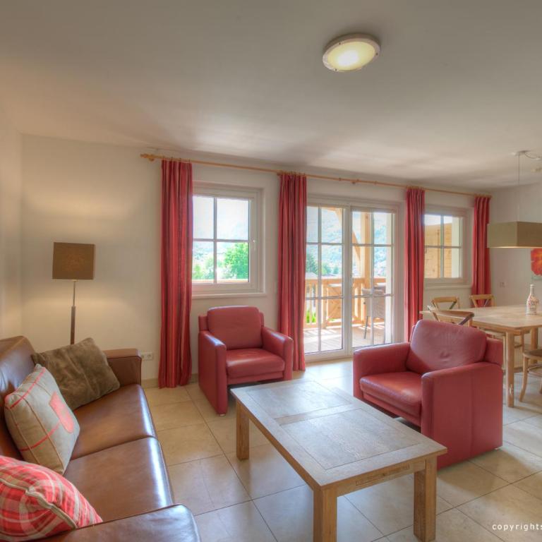 Residenz an der Burg by Kaprun Rentals - Luxuriöses Apartment mit 2 Schlafzimmern, Balkon und Bergblick - 11