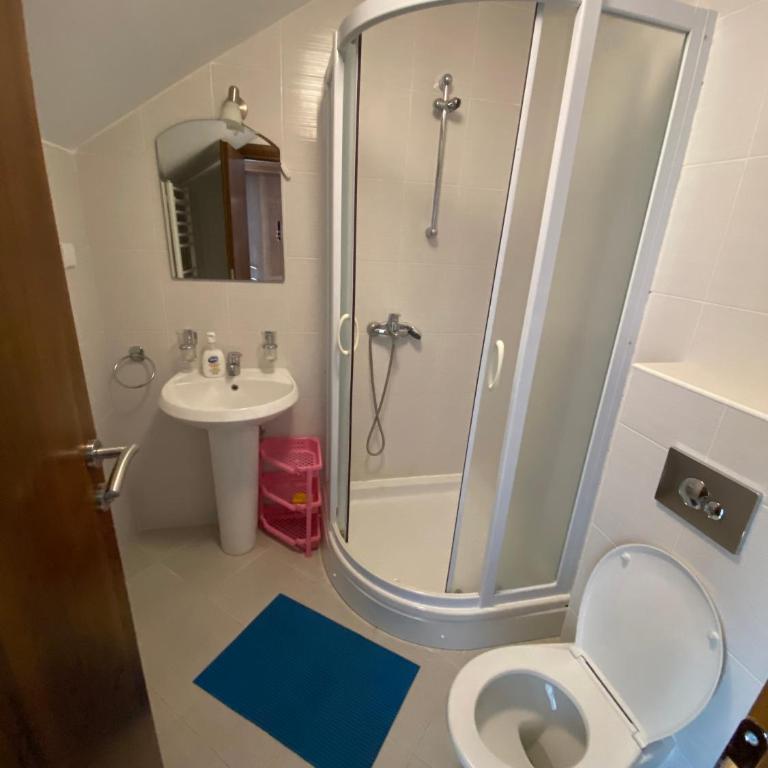 Apartments Family - Standardna Dvokrevetna Soba sa Bračnim Krevetom - 2
