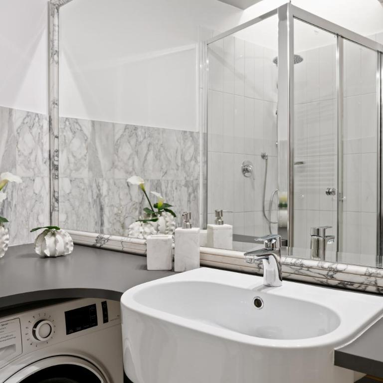 BMGA l ViaPaola43 Palace - Appartamento con 2 Camere da Letto - 21