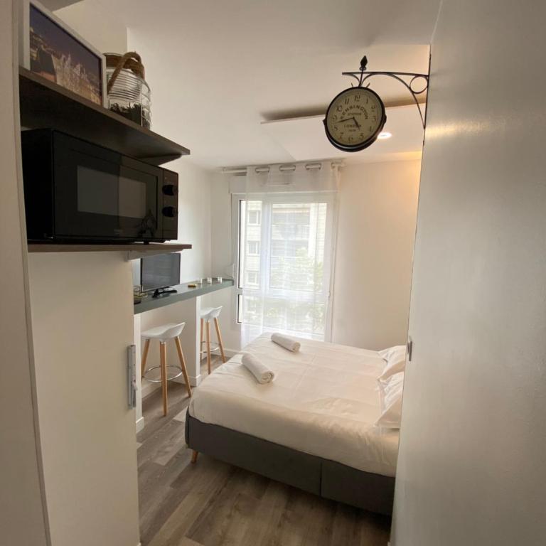Studio Gare Part Dieu - Studio Apartment - 9