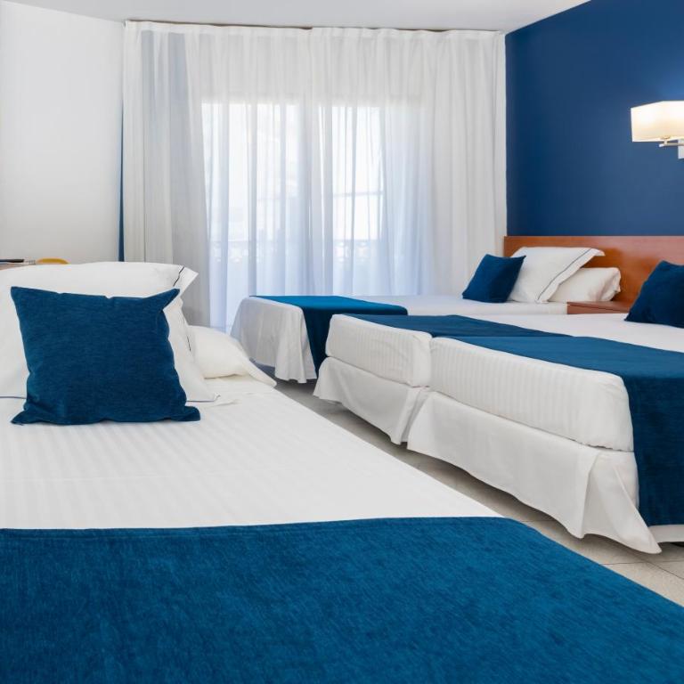 Hotel Jaime I - Habitación Cuádruple (2 adultos + 2 niños) - 4