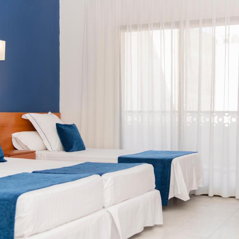Hotel Jaime I - Habitación Triple (2 adultos + 1 niño) - 5