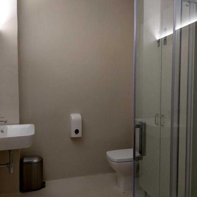Acolá Rooms - Habitación Doble con baño privado - 2