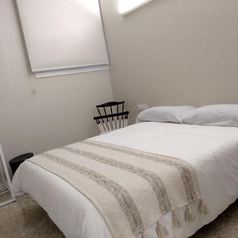 Acolá Rooms - Habitación Matrimonial con baño privado - 1