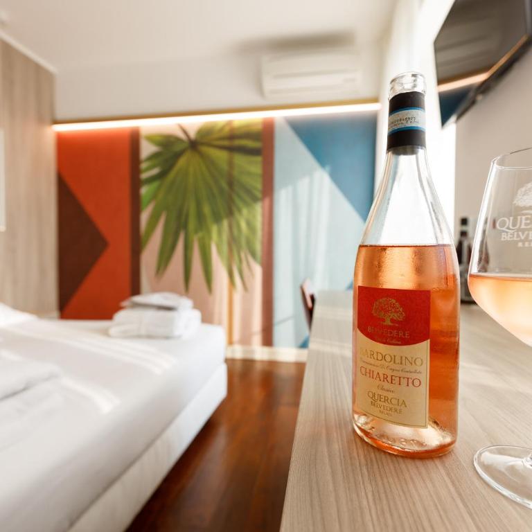 Quercia Belvedere Relais - Doppelzimmer mit Seeblick - 4