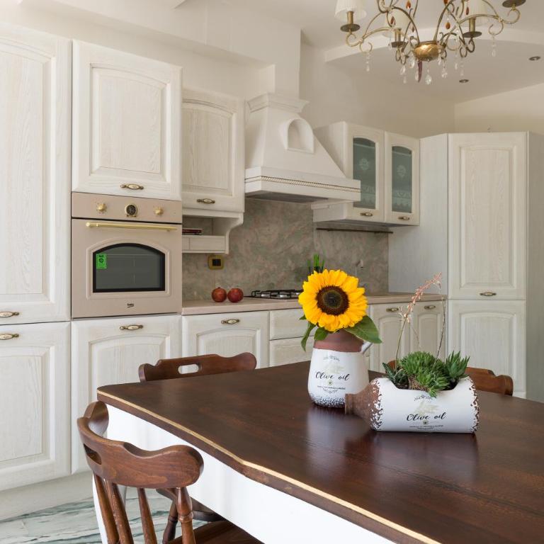 garden suite in Villa Mariella - Appartamento con 2 Camere da Letto - 3
