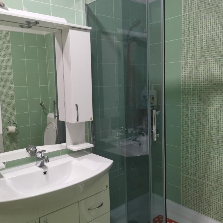 Apartman Banja - Tuzla - Apartman sa Pogledom na Jezero - 12