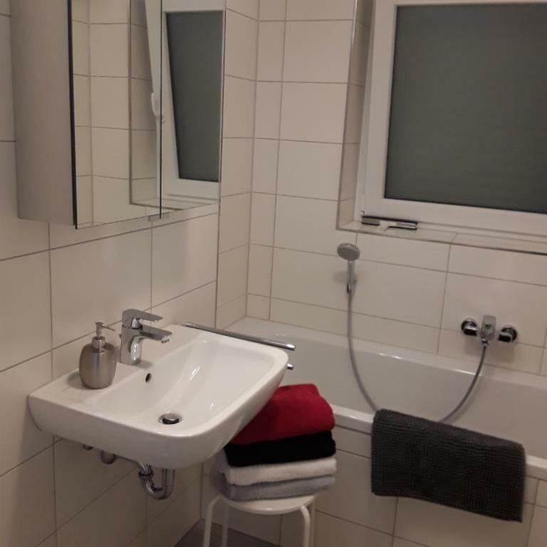 Freundliche Ferienwohnung mit großer Terasse - Apartment mit 2 Schlafzimmern - 12