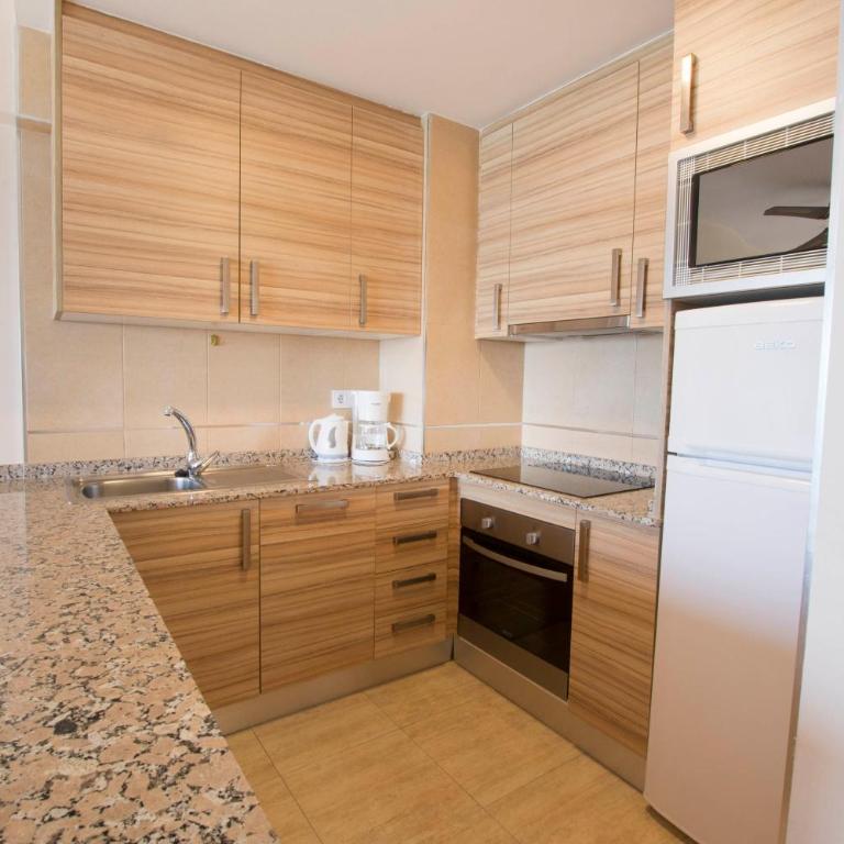 Edificio Calpemar - Apartment mit Balkon - 7