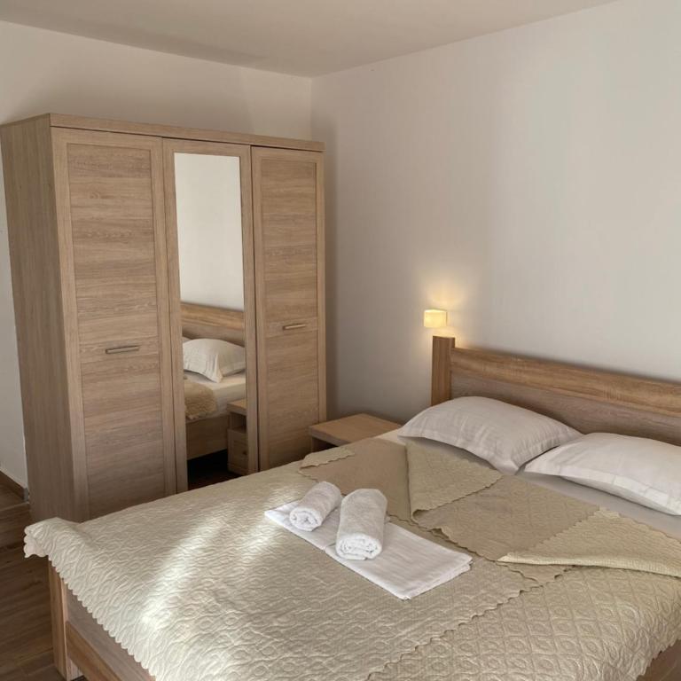 Apartments Boss - Apartman sa 2 Spavaće Sobe i Pogledom na Vrt - 5