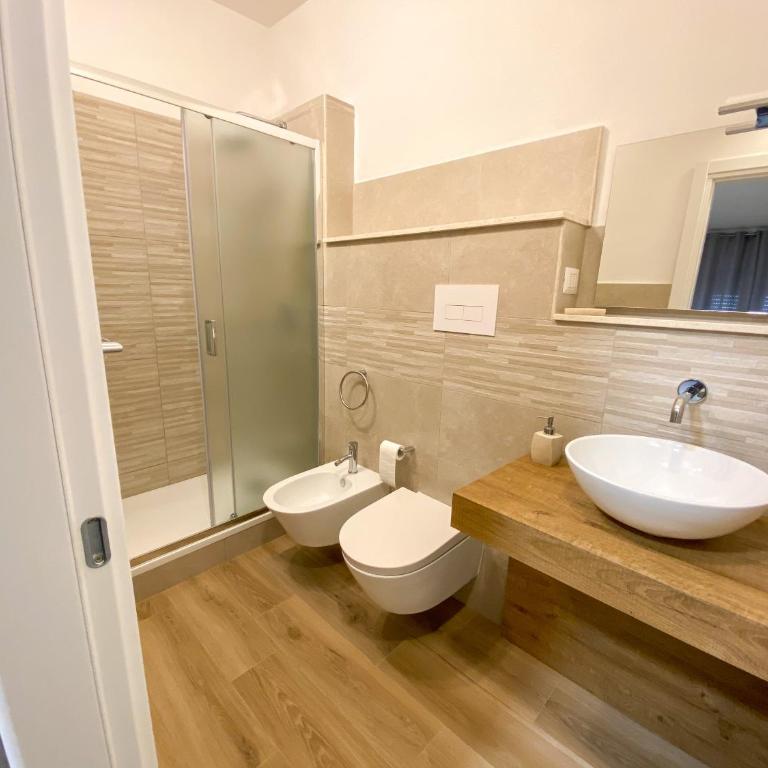 The Shell Guest House - Camera Matrimoniale con Bagno Privato - 8