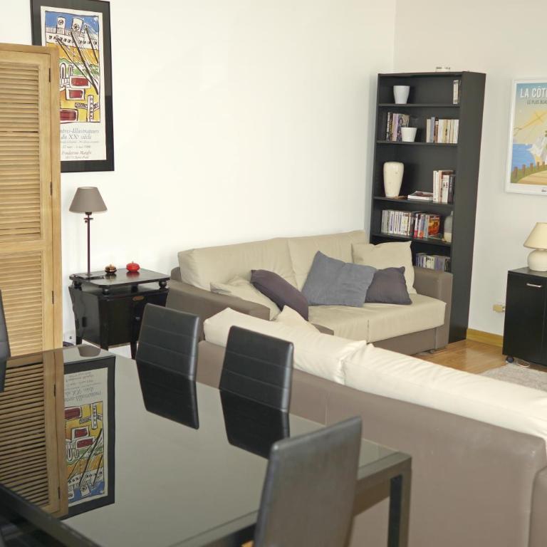 Appartement Cosy et Lumineux idéalement placé - Two-Bedroom Apartment - 28