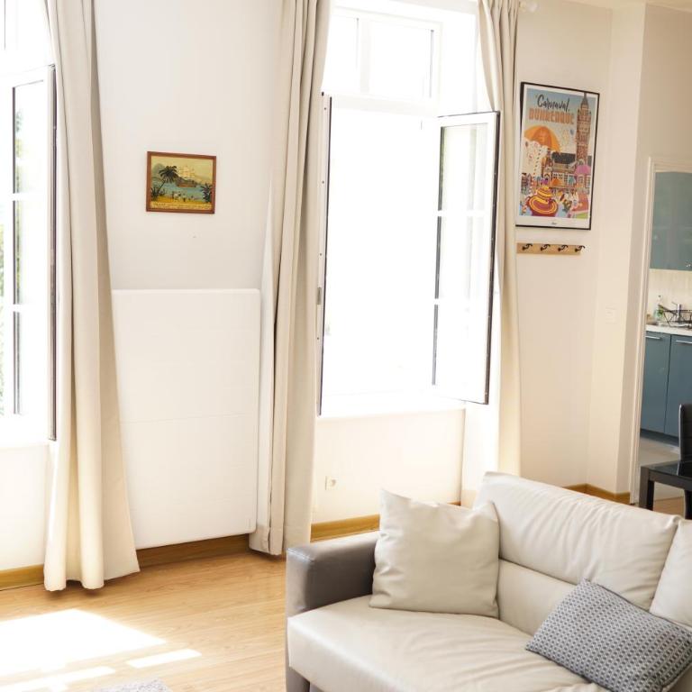 Appartement Cosy et Lumineux idéalement placé - Two-Bedroom Apartment - 36